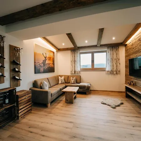 Skyloft - Wohlfuehlzeit Naturdesign Chalet's Римбах