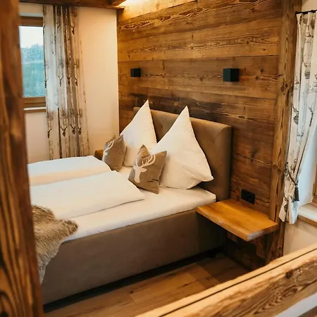 Alpstuga Skyloft - Wohlfuehlzeit Naturdesign Chalet's Rimbach (Bavaria)