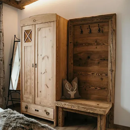 Skyloft - Wohlfuehlzeit Naturdesign Chalet's